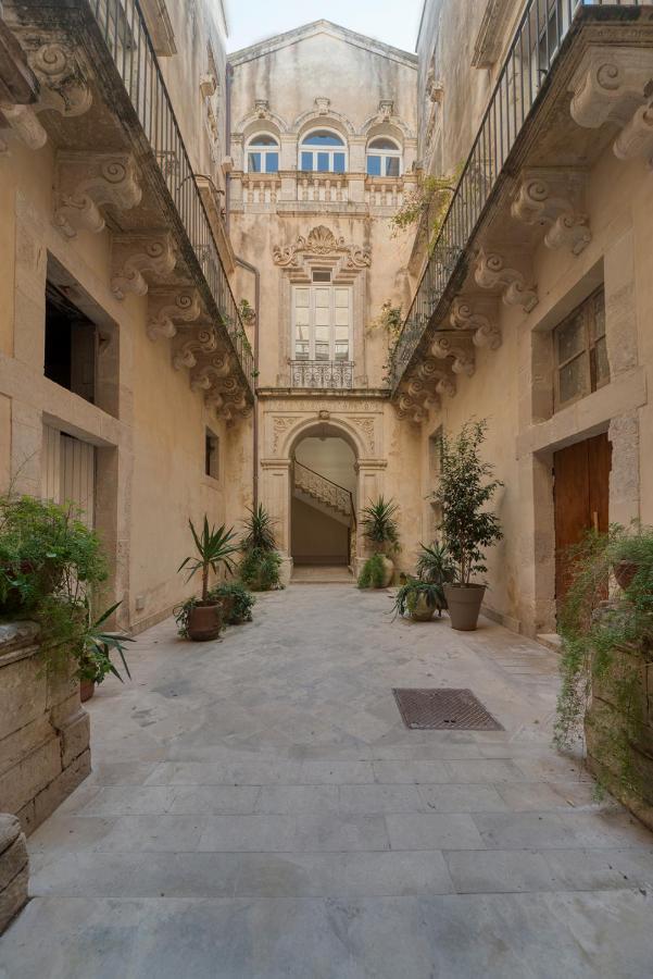 Casa Maiorca Apartment Сиракуза Екстериор снимка